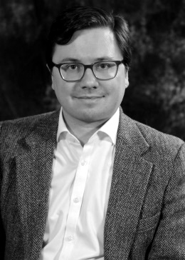 photo of Devin H. Ellis